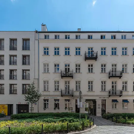 Oomph Street Art Warschau